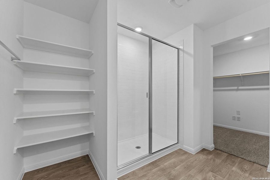 Image 26 of a home in Paramount.