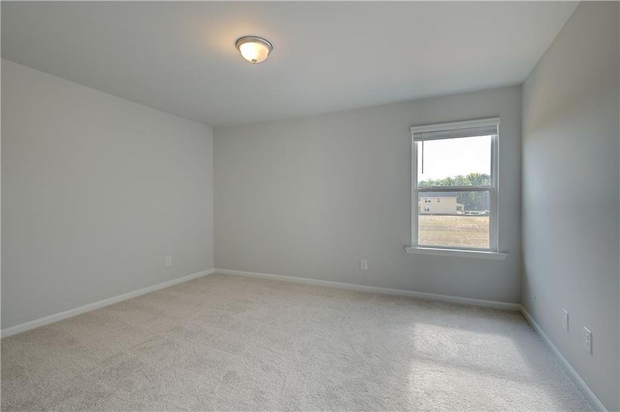 Spacious, unfurnished interior of a new home in Northcroft, Loganville (Image 24).