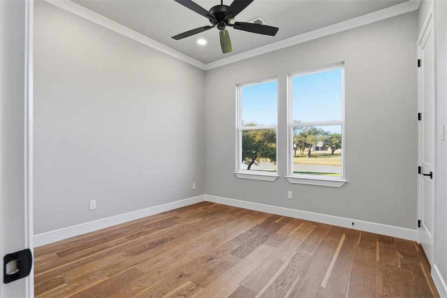 Spacious, unfurnished interior of a new home in , Weatherford (Image 18).