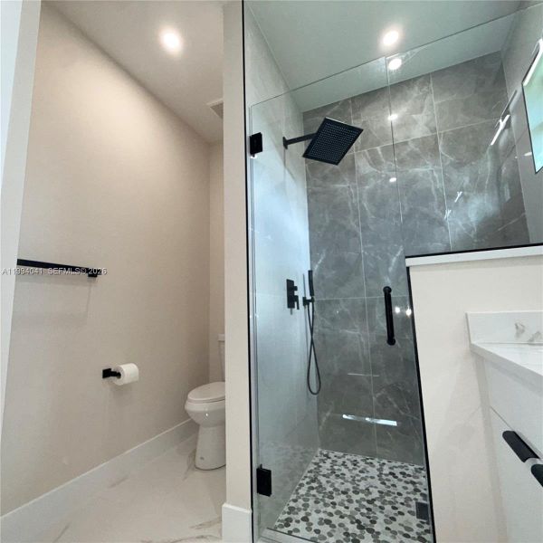 Furnished interior view inside a new home in , Lehigh Acres (Image 5).