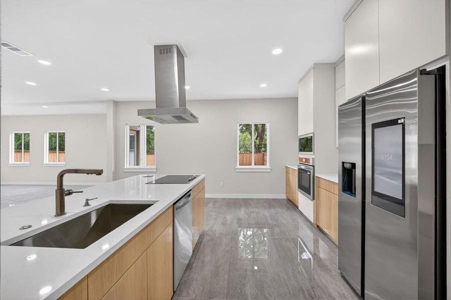 Furnished interior view inside a new home in , Irving (Image 12).