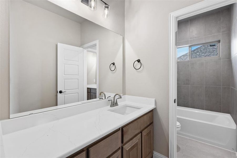 Furnished interior view inside a new home in Estates at Baker Park, Sherman (Image 12).