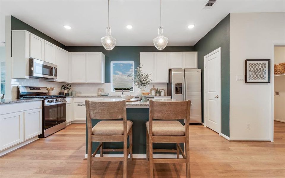 Furnished interior view inside a new home in La Terra, Celina (Image 11).