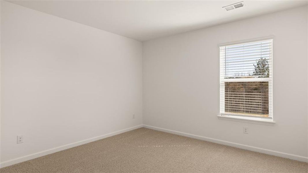 Spacious, unfurnished interior of a new home in Kingston Ranch at Lake Oconee, Buckhead (Image 27).