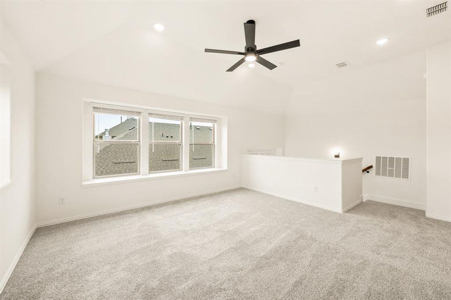 Spacious, unfurnished interior of a new home in West Crossing, Anna (Image 29). Spacious, unfurnished interior of a new home in West Crossing, Anna (Image 29).