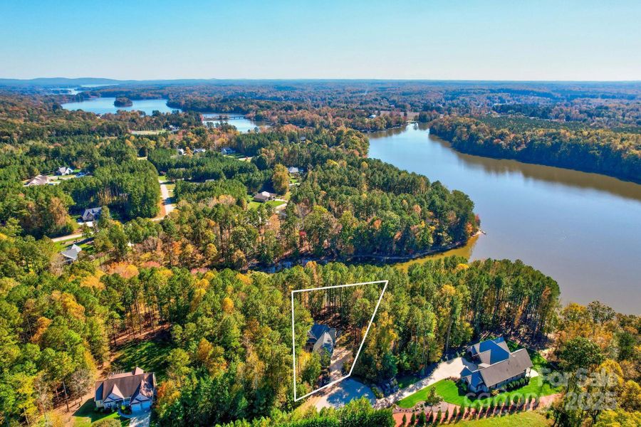 Image 42 of a home in .