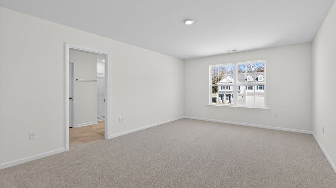 Spacious, unfurnished interior of a new home in North Gate, Vass (Image 16).