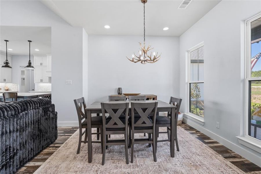 Furnished interior view inside a new home in , Rio Vista (Image 9).