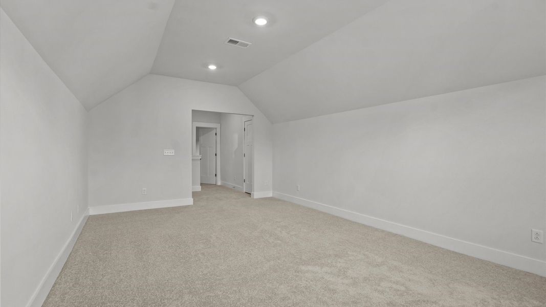 Furnished interior view inside a new home in Woodglen, Piedmont (Image 10).