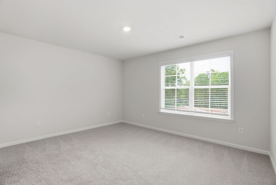 Spacious, unfurnished interior of a new home in Broadway Lake, Anderson (Image 33). Spacious, unfurnished interior of a new home in Broadway Lake, Anderson (Image 33).