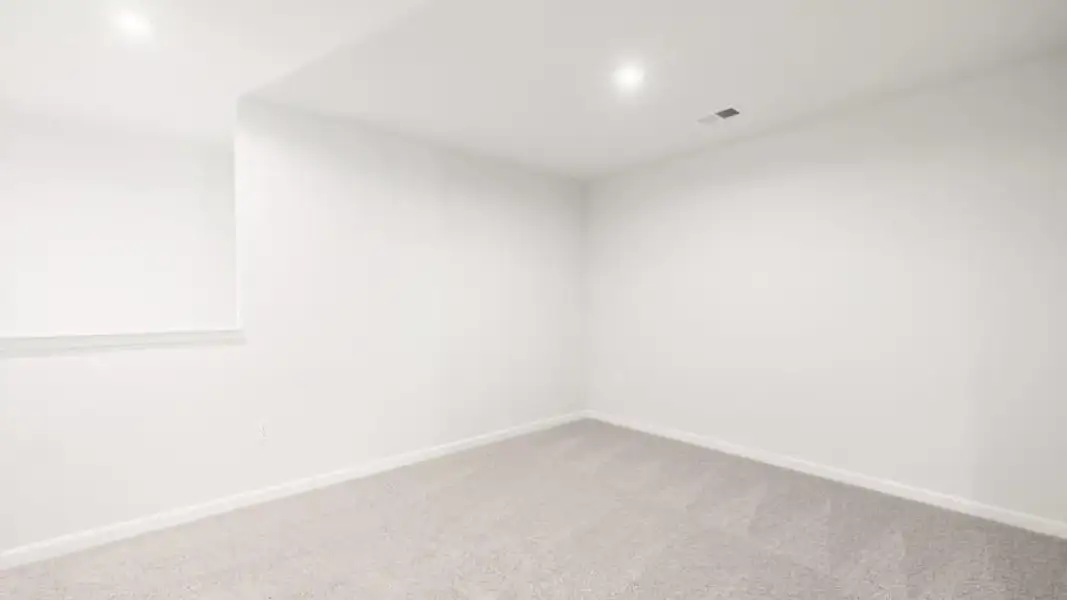 Spacious, unfurnished interior of a new home in Hughes Court, Dawsonville (Image 15). Spacious, unfurnished interior of a new home in Hughes Court, Dawsonville (Image 15).