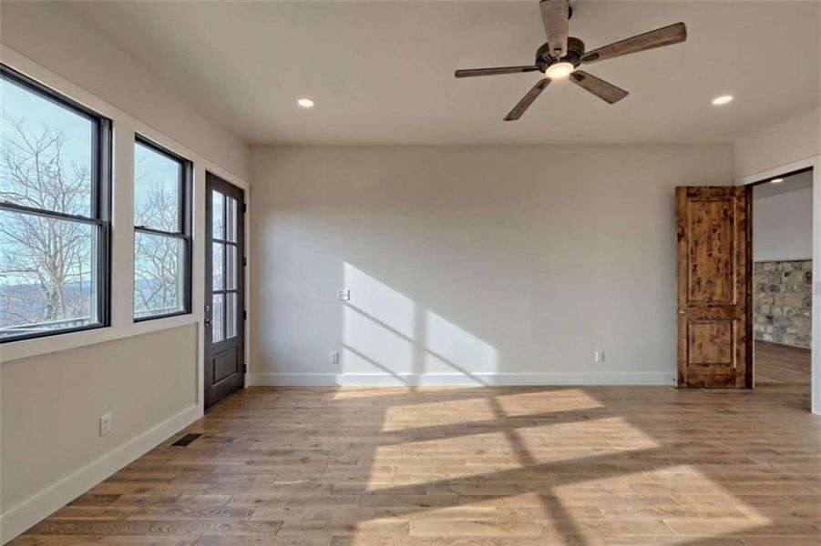 Spacious, unfurnished interior of a new home in , Clayton (Image 62).