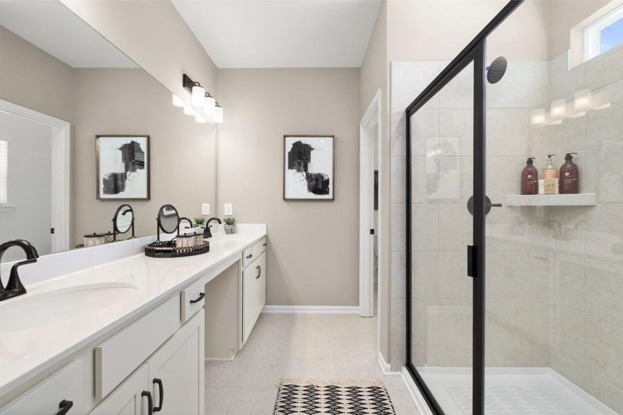 Furnished interior view inside a new home in Franklin Manor, Lawrenceville (Image 40).
