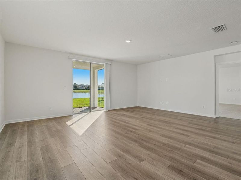 Spacious, unfurnished interior of a new home in , Lady Lake (Image 3). Spacious, unfurnished interior of a new home in , Lady Lake (Image 3).