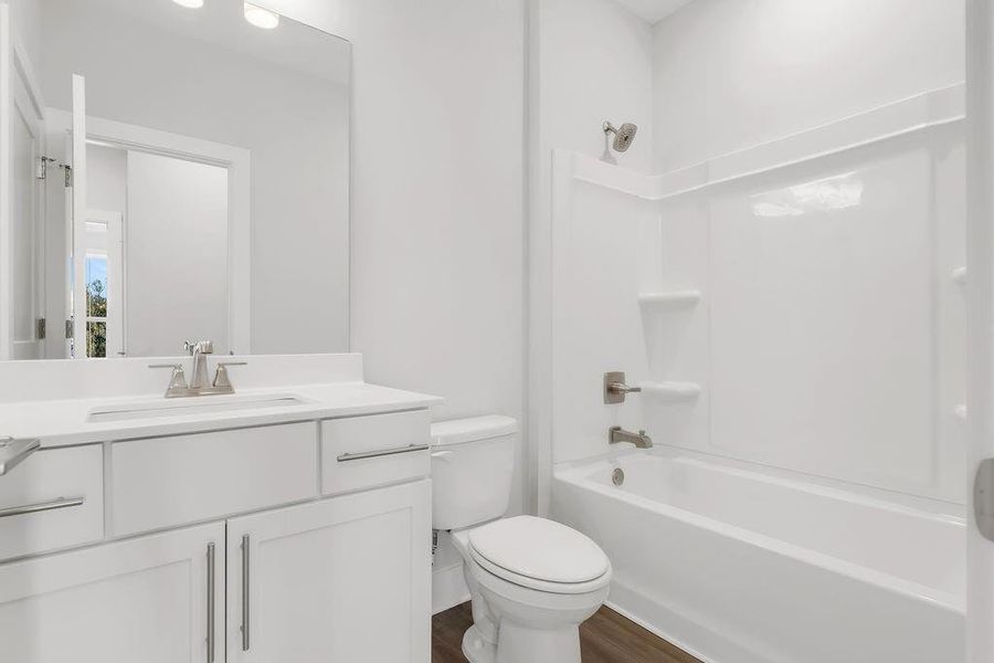 Furnished interior view inside a new home in Echo Park, Suwanee (Image 6).