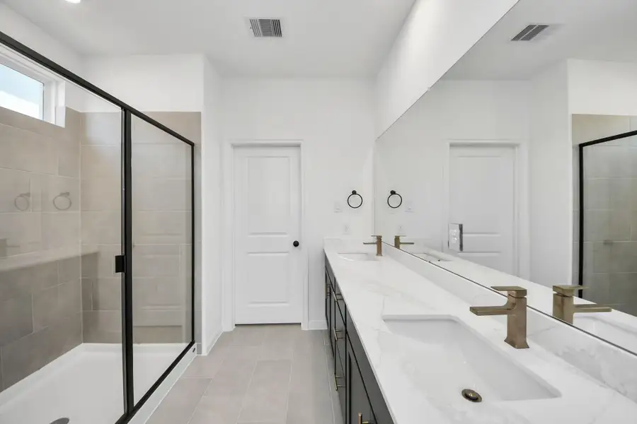 Furnished interior view inside a new home in , Katy (Image 9).