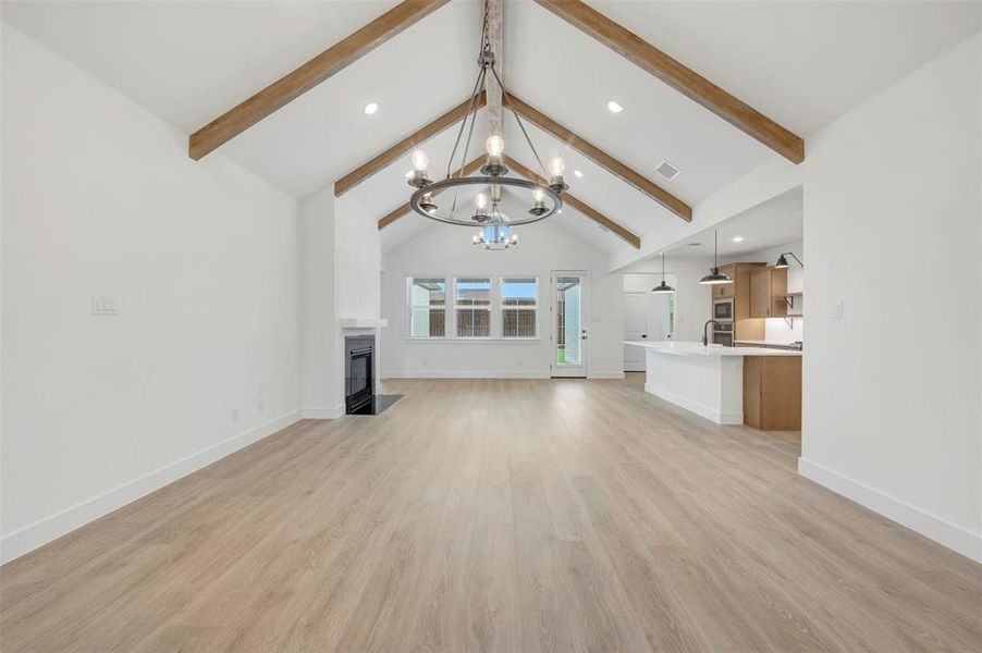 Spacious, unfurnished interior of a new home in Timberbrook, Justin (Image 24).