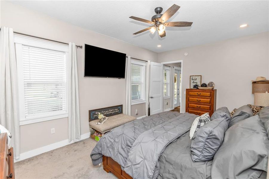 Furnished interior view inside a new home in , Osteen (Image 24).