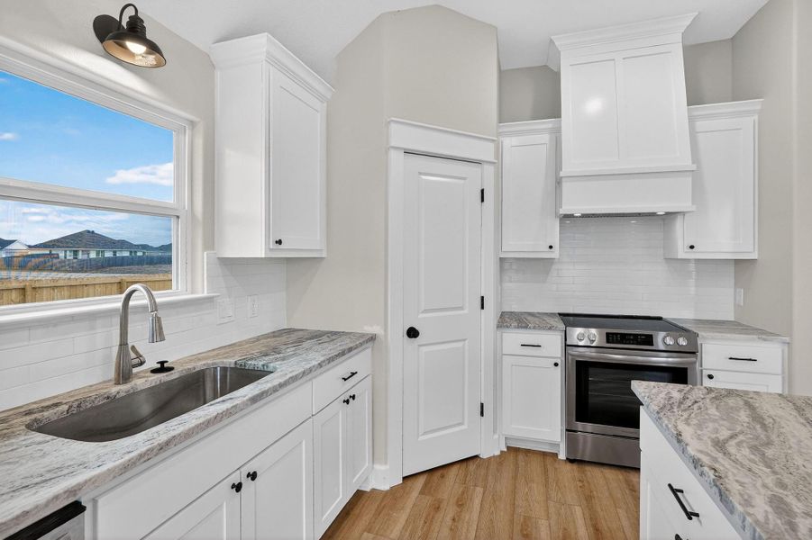 Furnished interior view inside a new home in , Snook (Image 11).