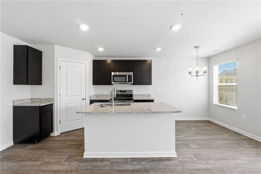 Furnished interior view inside a new home in Moss Creek, Hogansville (Image 9).