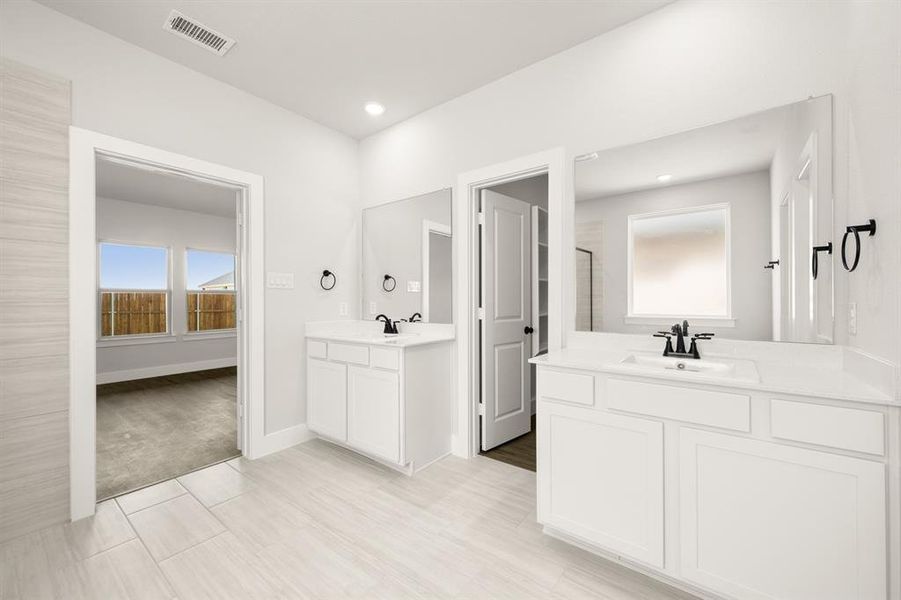 1724 Nesting Robin-Primary Suite-7077