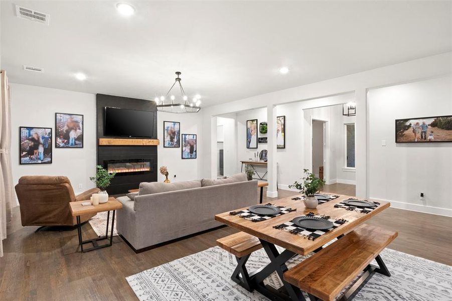 Furnished interior view inside a new home in The Arbors Midlothian, Midlothian (Image 13). Furnished interior view inside a new home in The Arbors Midlothian, Midlothian (Image 13).
