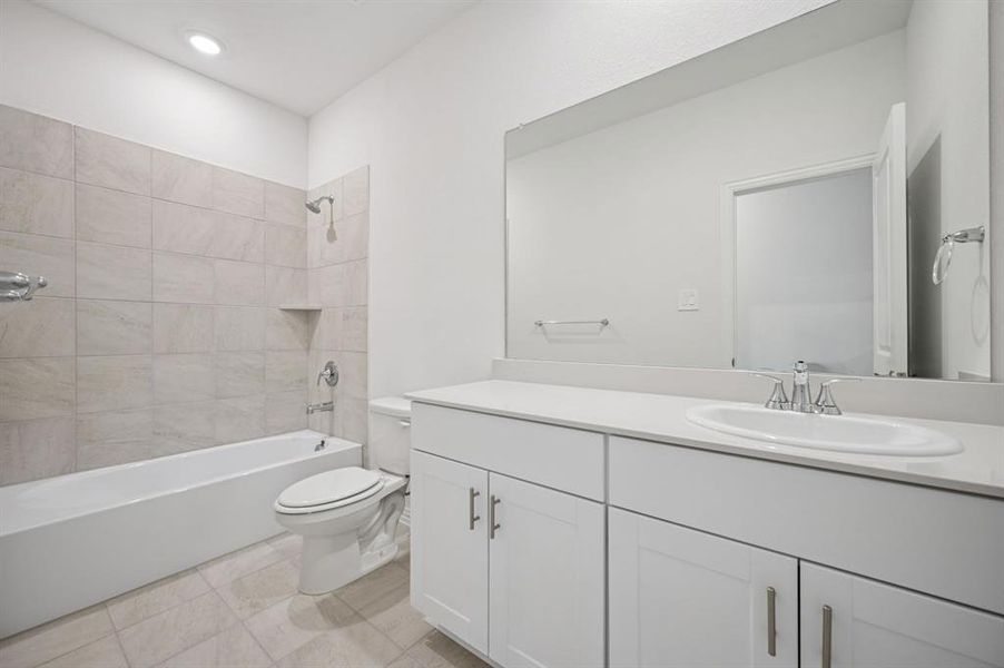 Photo is not of the actual home, but is an inspirational photo of builder’s model home and may depict options, furnishings, and/or decorator features that are not included. Photo is not of the actual home, but is an inspirational photo of builder’s model home and may depict options, furnishings, and/or decorator features that are not included.