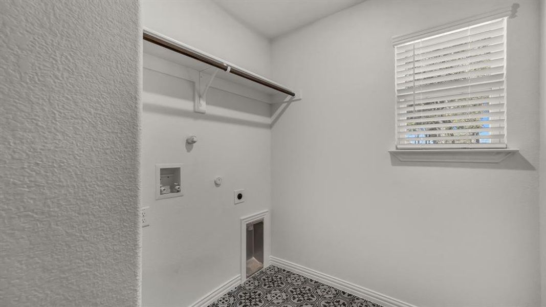 Spacious, unfurnished interior of a new home in , Poolville (Image 25).