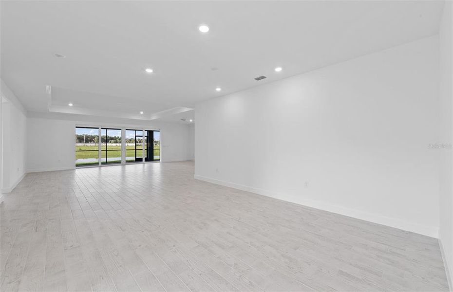 Spacious, unfurnished interior of a new home in Reagan Landing, Bradenton (Image 19). Spacious, unfurnished interior of a new home in Reagan Landing, Bradenton (Image 19).