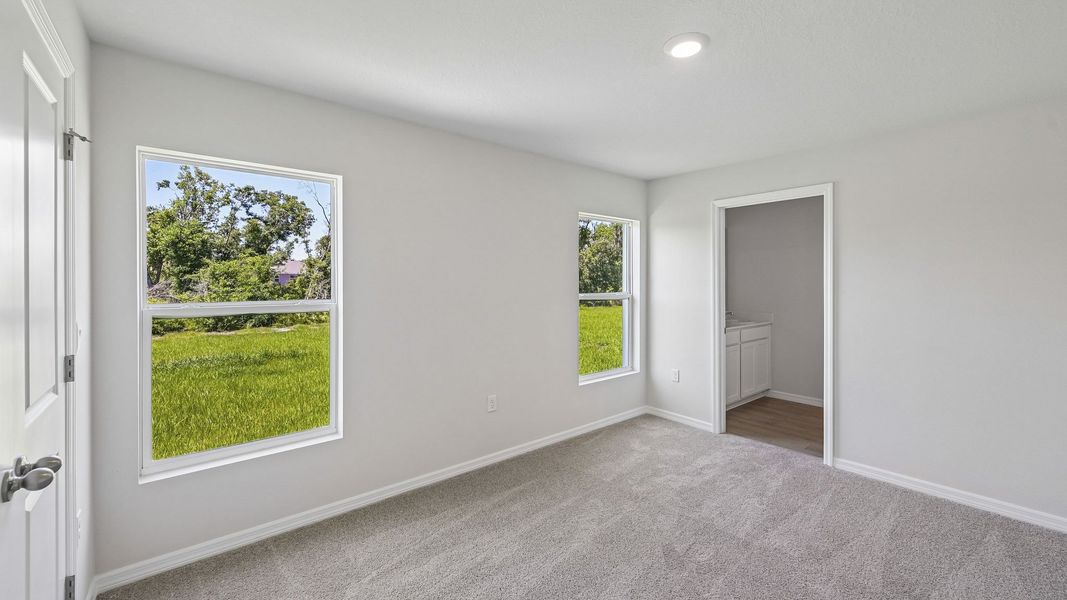 Spacious, unfurnished interior of a new home in Oakfield Lakes, Parrish (Image 16). Spacious, unfurnished interior of a new home in Oakfield Lakes, Parrish (Image 16).