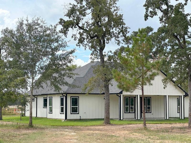 Image 34 of a home in . Image 34 of a home in .