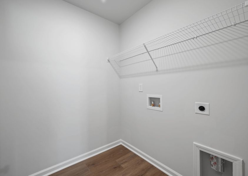 Spacious, unfurnished interior of a new home in Grand Arbor, Blythewood (Image 15).