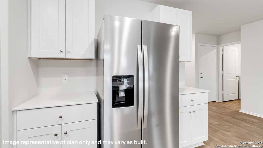 Image 30 of a home in Redbird Ranch.