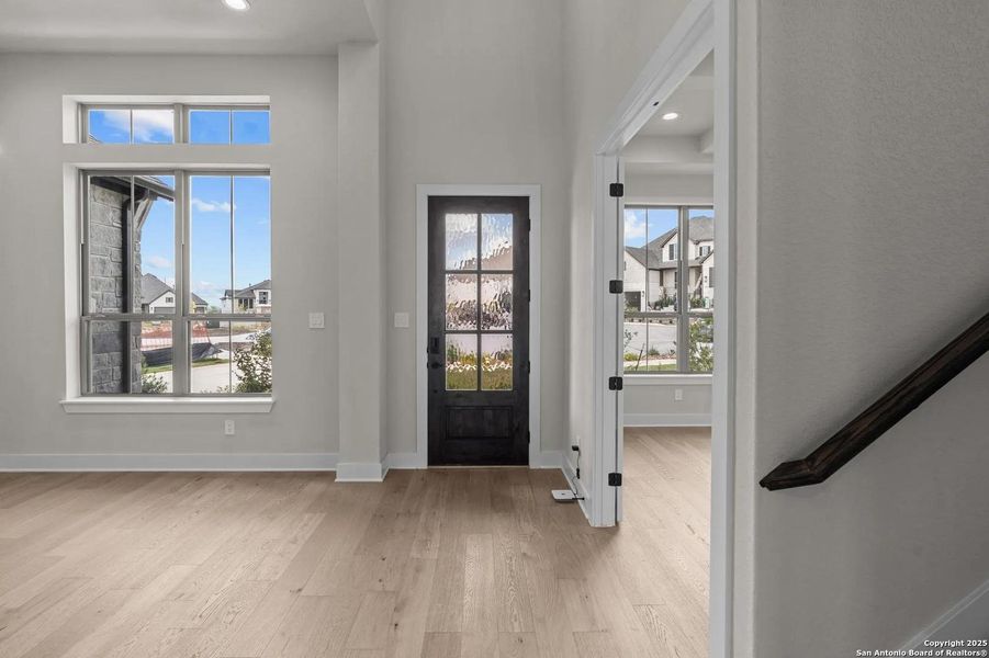 Spacious, unfurnished interior of a new home in Esperanza - 70', Boerne (Image 36).