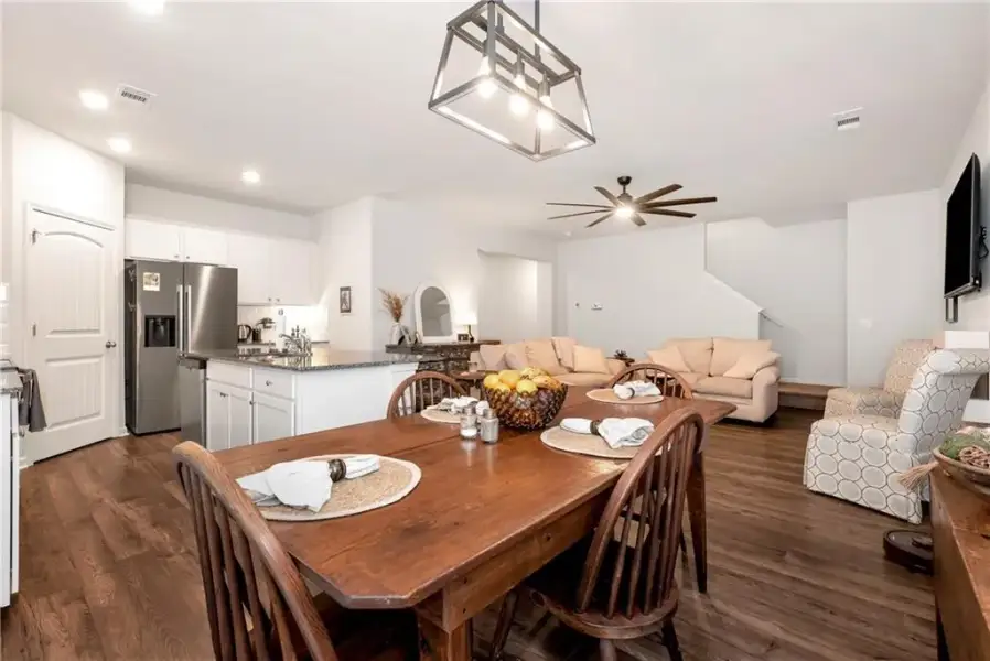 Furnished interior view inside a new home in , Dahlonega (Image 34).
