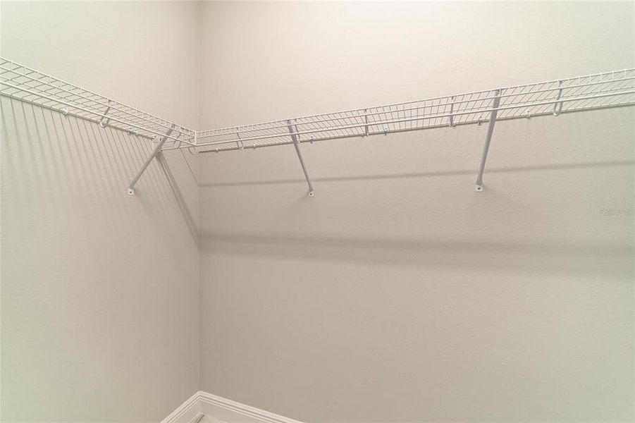 Spacious, unfurnished interior of a new home in Mirada, San Antonio (Image 27).