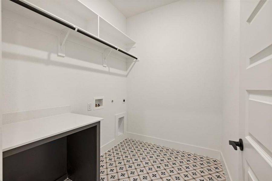 Furnished interior view inside a new home in Settlers Glen, New Fairview (Image 11).