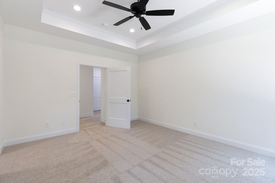 Spacious, unfurnished interior of a new home in , Chester (Image 9).