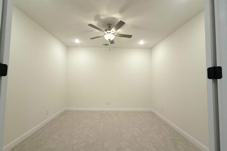 Spacious, unfurnished interior of a new home in Legacy Estates, Mansfield (Image 16).