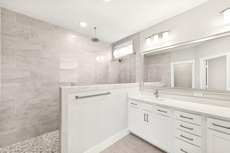 Furnished interior view inside a new home in , Katy (Image 8).