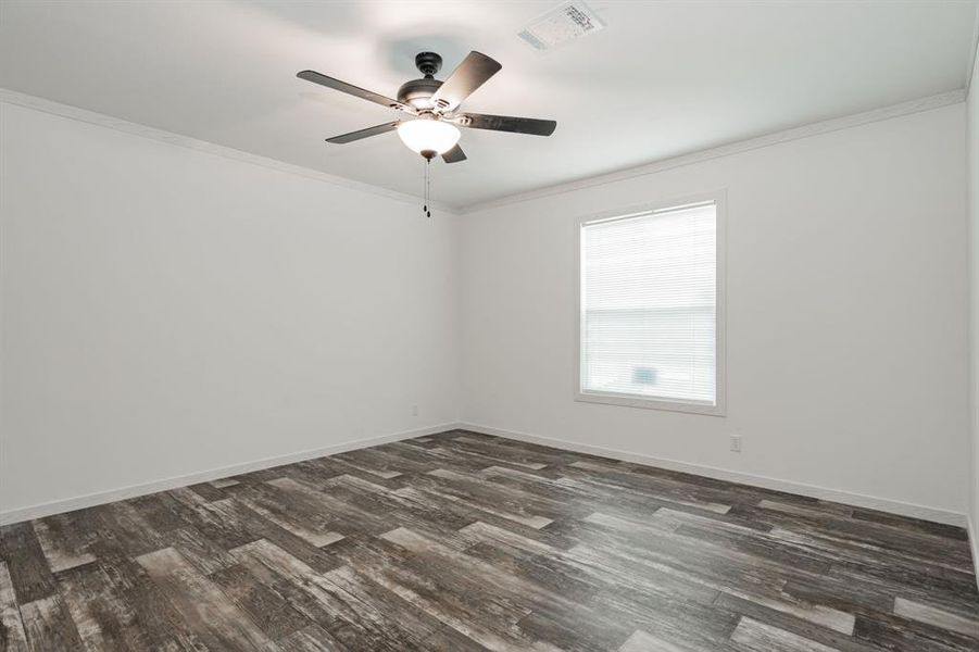 Spacious, unfurnished interior of a new home in , Mabank (Image 18).