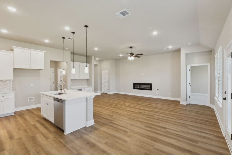 Image 12 of a home in Summer Crest.