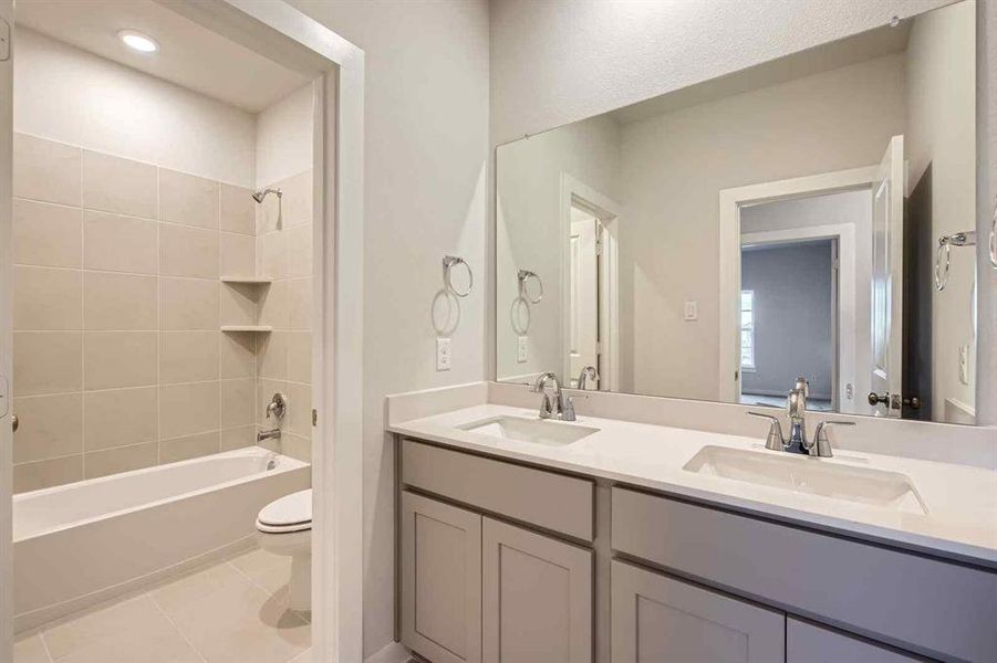 Furnished interior view inside a new home in The Estates Collection at Overland Grove, Forney (Image 7).