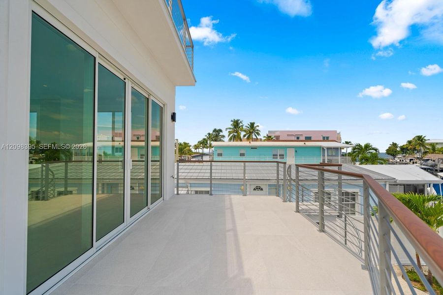 Exterior details and patio area of a home in , Key Largo (Image 37).