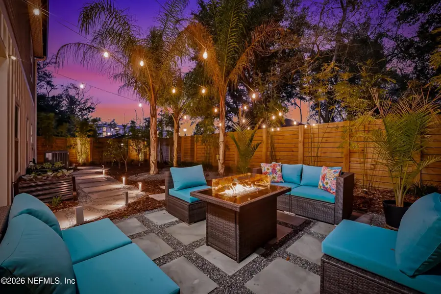 Exterior details and patio area of a home in , Jacksonville (Image 3).
