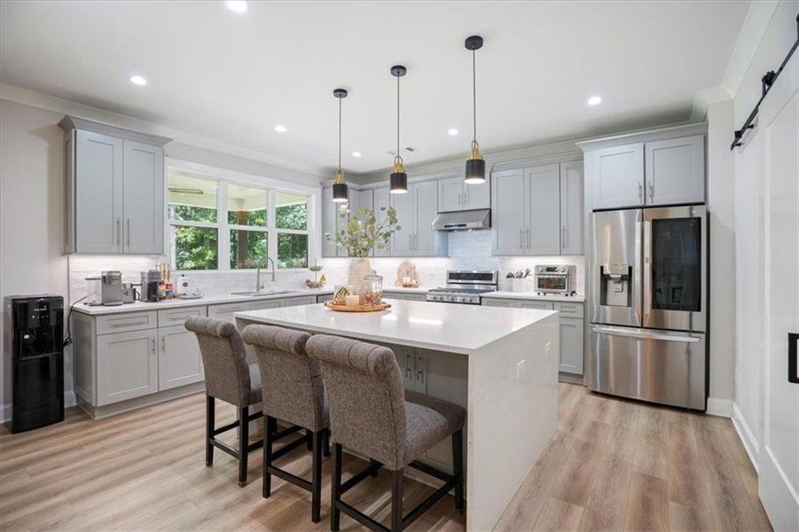 Furnished interior view inside a new home in , Acworth (Image 47).