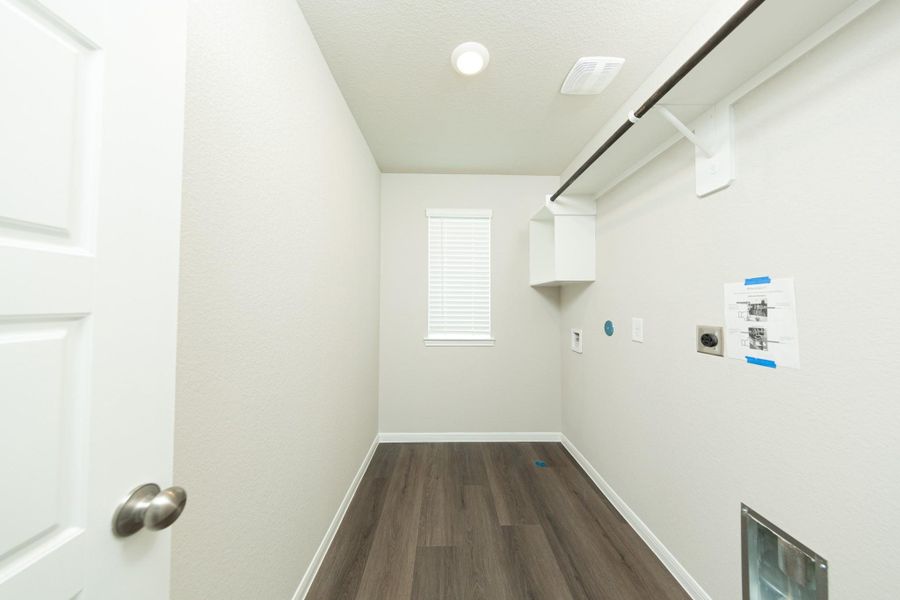Spacious, unfurnished interior of a new home in Bammel Oaks, Houston (Image 16).