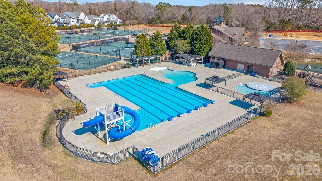 Community amenities in , Charlotte (Image 31). Community amenities in , Charlotte (Image 31).