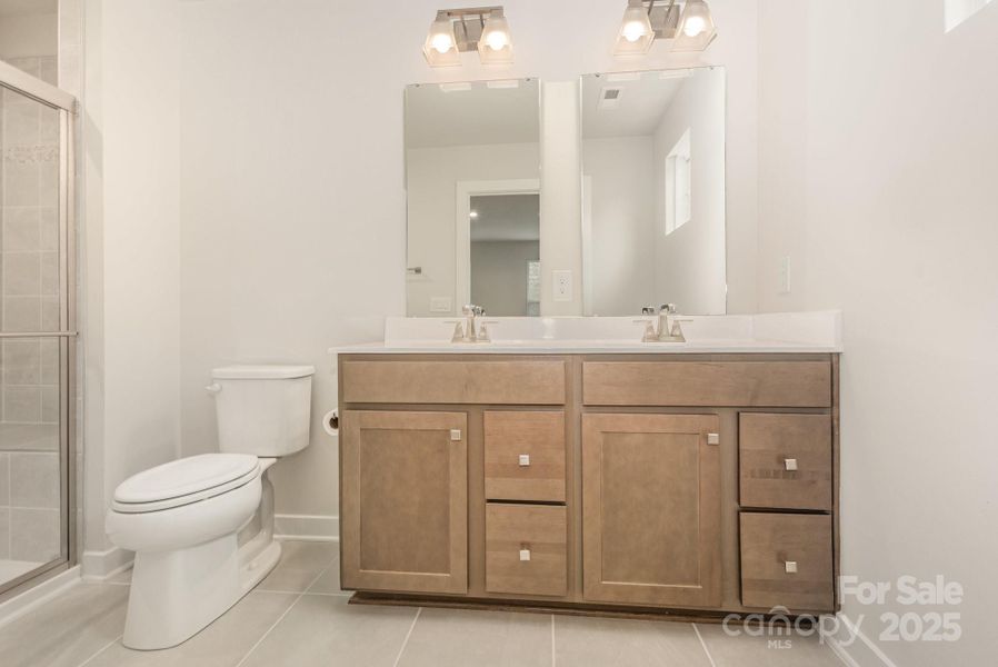 Furnished interior view inside a new home in , Greenville (Image 10).
