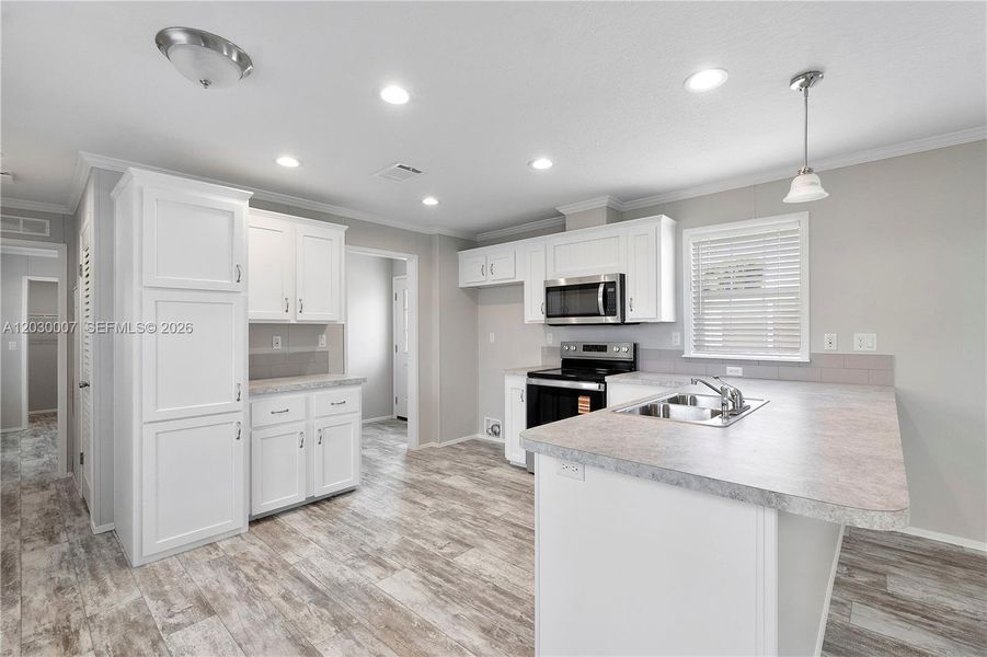Furnished interior view inside a new home in , Dania Beach (Image 6).